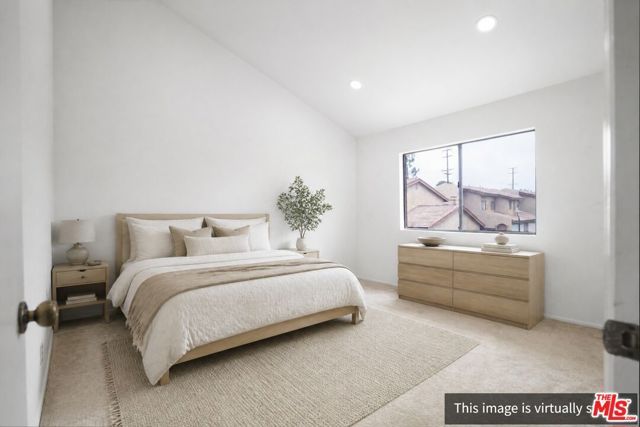 1071 N Glendora Avenue, Covina, CA 91724