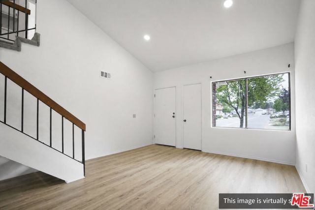 1071 N Glendora Avenue, Covina, CA 91724