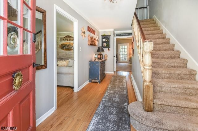 39 Circle Ave, Wayne Twp., NJ 07470
