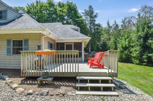 39 Circle Ave, Wayne Twp., NJ 07470