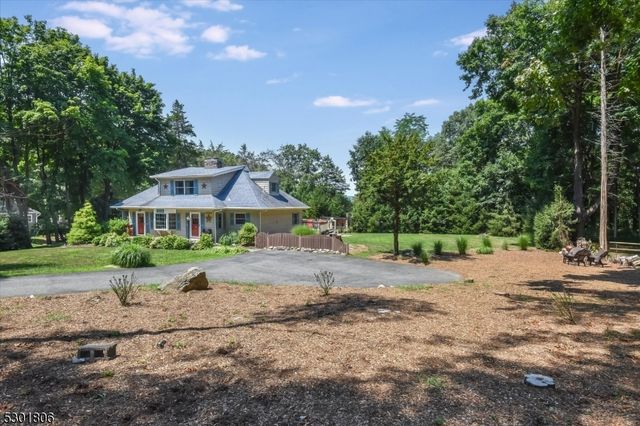 39 Circle Ave, Wayne Twp., NJ 07470