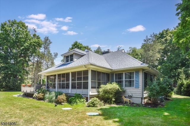 39 Circle Ave, Wayne Twp., NJ 07470