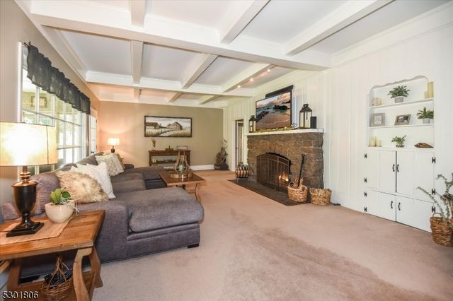 39 Circle Ave, Wayne Twp., NJ 07470