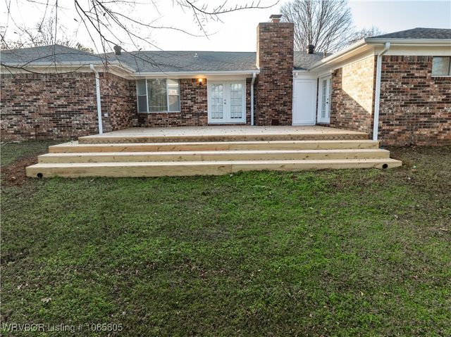 1210 Blueberry Hill Street, Van Buren, AR 72956
