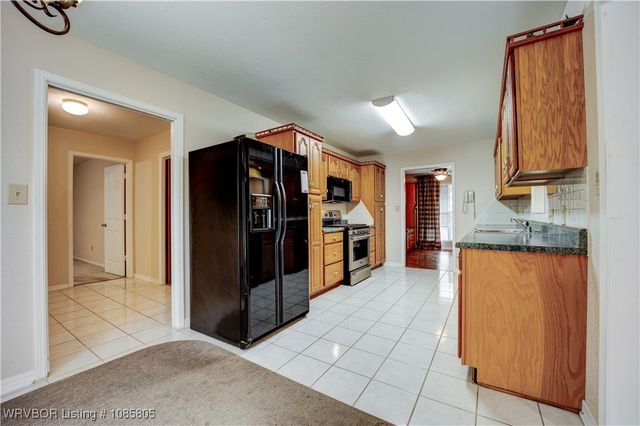 1210 Blueberry Hill Street, Van Buren, AR 72956