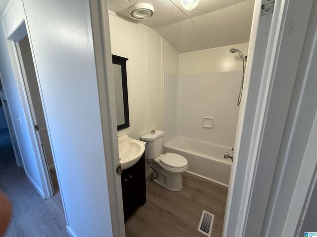 337 COUNTY ROAD 749, Jemison, AL 35085