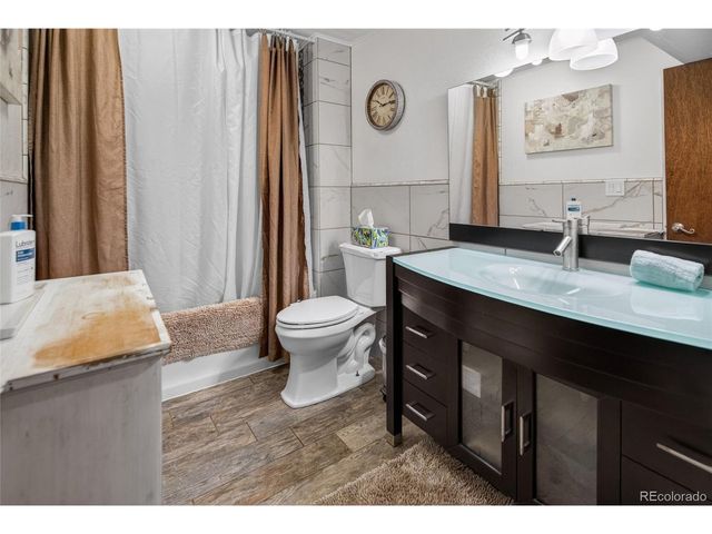 6174 Hollowview Ct, Parker, CO 80134