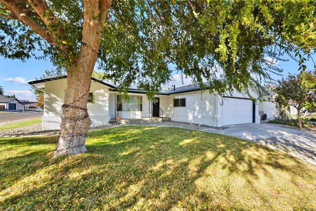 728 R St, Newman, CA 95360