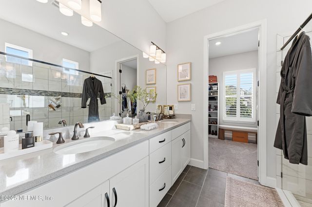 8570 ELLA JANE Drive, Jacksonville, FL 32256