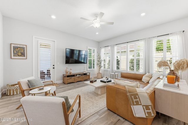 8570 ELLA JANE Drive, Jacksonville, FL 32256