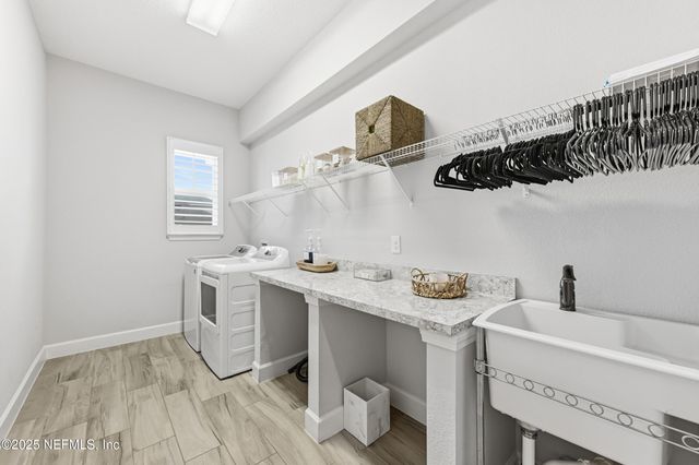 8570 ELLA JANE Drive, Jacksonville, FL 32256