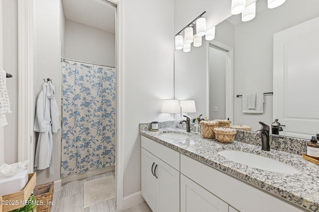 8570 ELLA JANE Drive, Jacksonville, FL 32256