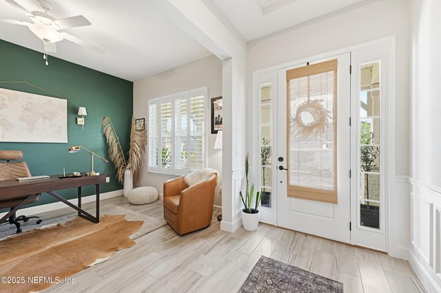 8570 ELLA JANE Drive, Jacksonville, FL 32256