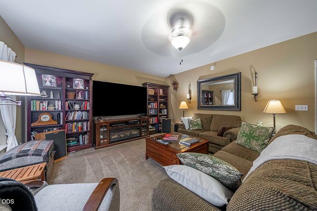 171 Shaniko Court, Medford, OR 97504