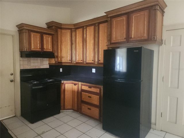 1024 ABELINE, Deltona, FL 32725