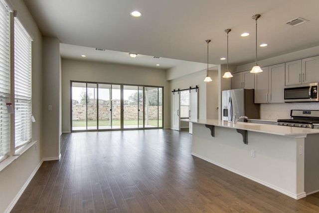 13910 Osmarea DR 74, Austin, TX 78717