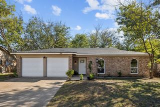 6608 Emily Drive, Watauga, TX 76148