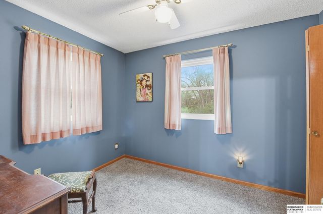 2530 Christensen Field Road, Fremont, NE 68025
