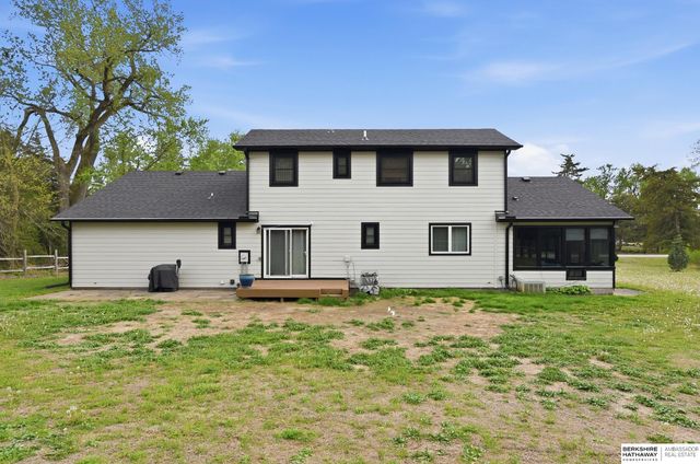 2530 Christensen Field Road, Fremont, NE 68025