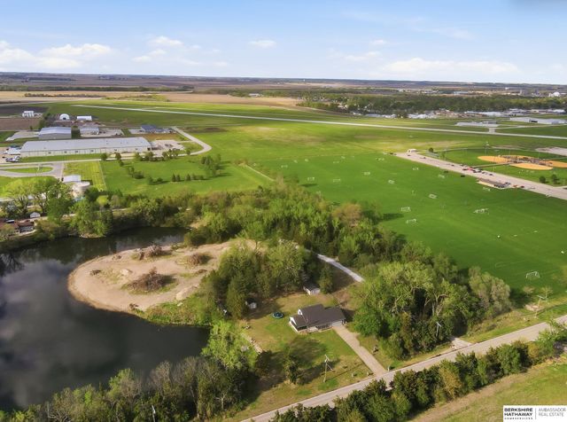 2530 Christensen Field Road, Fremont, NE 68025