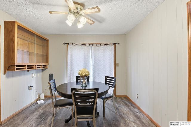 2530 Christensen Field Road, Fremont, NE 68025