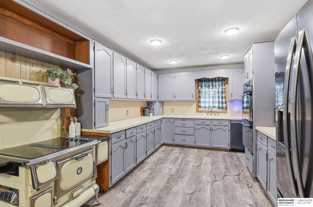 2530 Christensen Field Road, Fremont, NE 68025