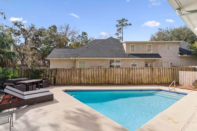 125 Simonton Way, St Simons Island, GA 31522