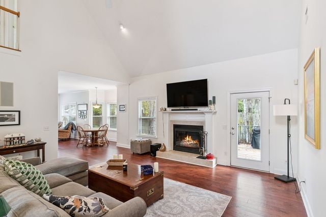 125 Simonton Way, St Simons Island, GA 31522