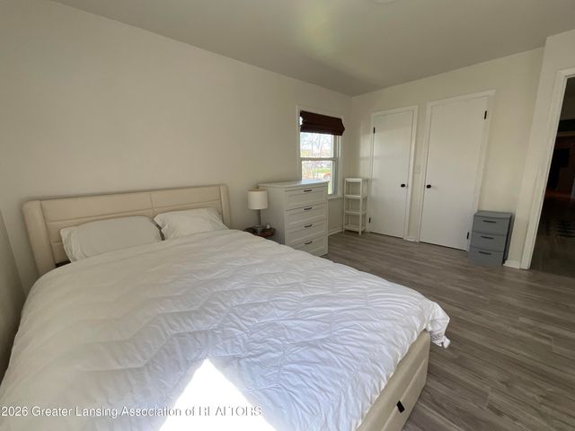 134 S Fairview Avenue, Lansing, MI 48912