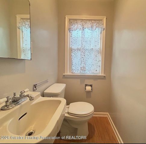 134 S Fairview Avenue, Lansing, MI 48912