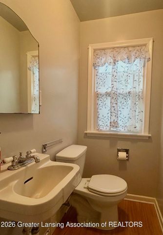 134 S Fairview Avenue, Lansing, MI 48912