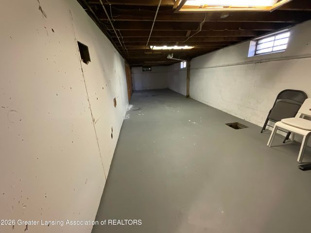 134 S Fairview Avenue, Lansing, MI 48912