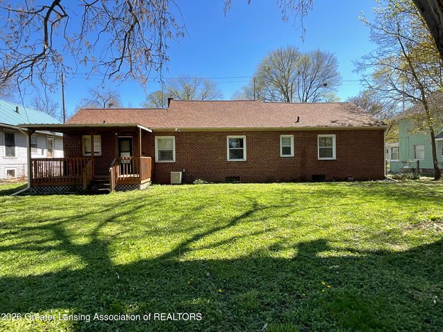 134 S Fairview Avenue, Lansing, MI 48912