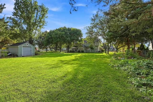6710 N Barney Ln, Meridian, ID 83646