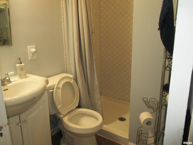 3341 N LEROY Avenue, Peoria, IL 61604