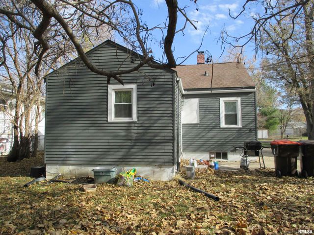 3341 N LEROY Avenue, Peoria, IL 61604