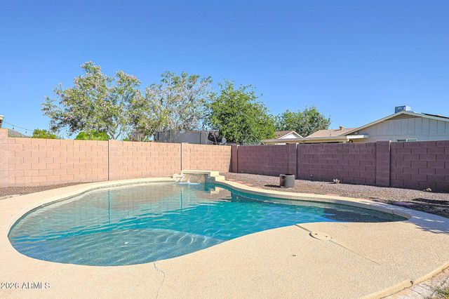 2327 W SUNNYSIDE Avenue, Phoenix, AZ 85029