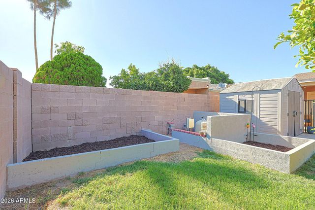 2327 W SUNNYSIDE Avenue, Phoenix, AZ 85029