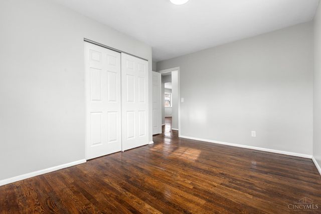 2043 E Teralta Circle, Cincinnati, OH 45211