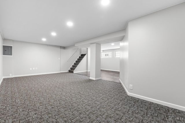 2043 E Teralta Circle, Cincinnati, OH 45211