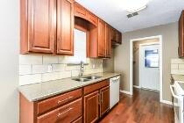 6407 35th Street, Lubbock, TX 79407