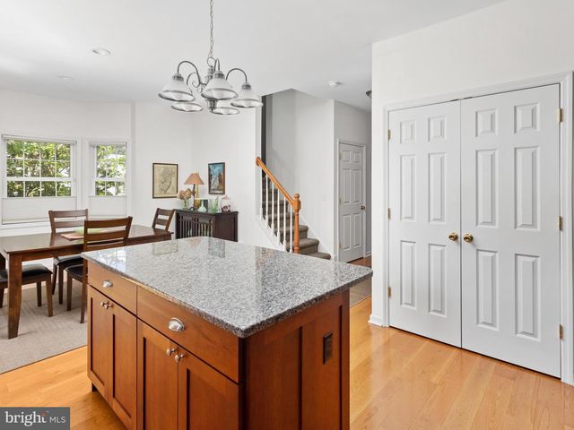 36 E PARK ST, Bordentown, NJ 08505