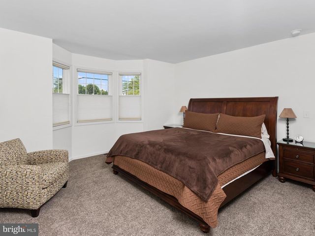 36 E PARK ST, Bordentown, NJ 08505