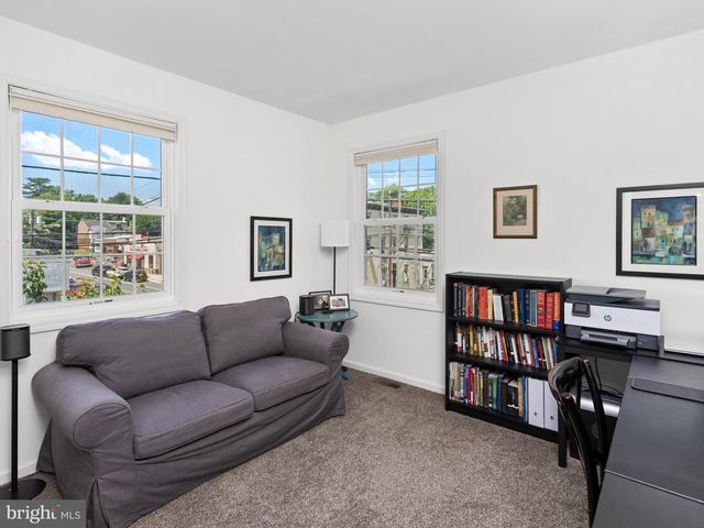 36 E PARK ST, Bordentown, NJ 08505