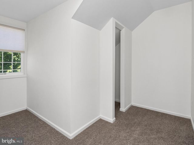 36 E PARK ST, Bordentown, NJ 08505