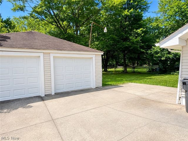 2516 Weir, Warren, OH 44483