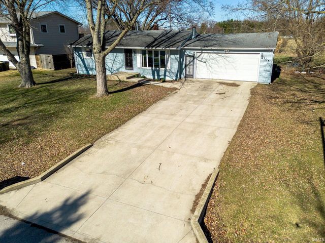 5105 Ann Hackley Drive, Fort Wayne, IN 46835