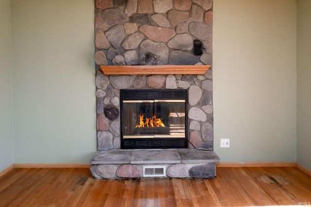 5105 Ann Hackley Drive, Fort Wayne, IN 46835