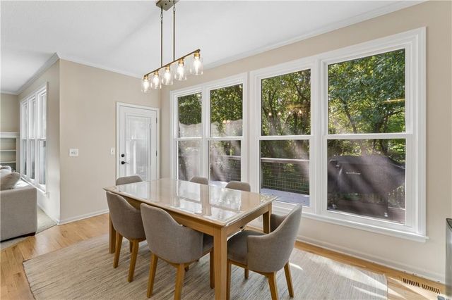 8221 W 152nd Terrace, Overland Park, KS 66223