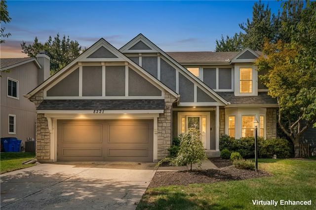 8221 W 152nd Terrace, Overland Park, KS 66223
